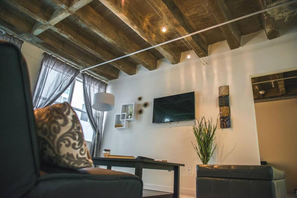 Newly Renovated 1Bdrm Loft Dtla And Rooftop Pool Apartamento *